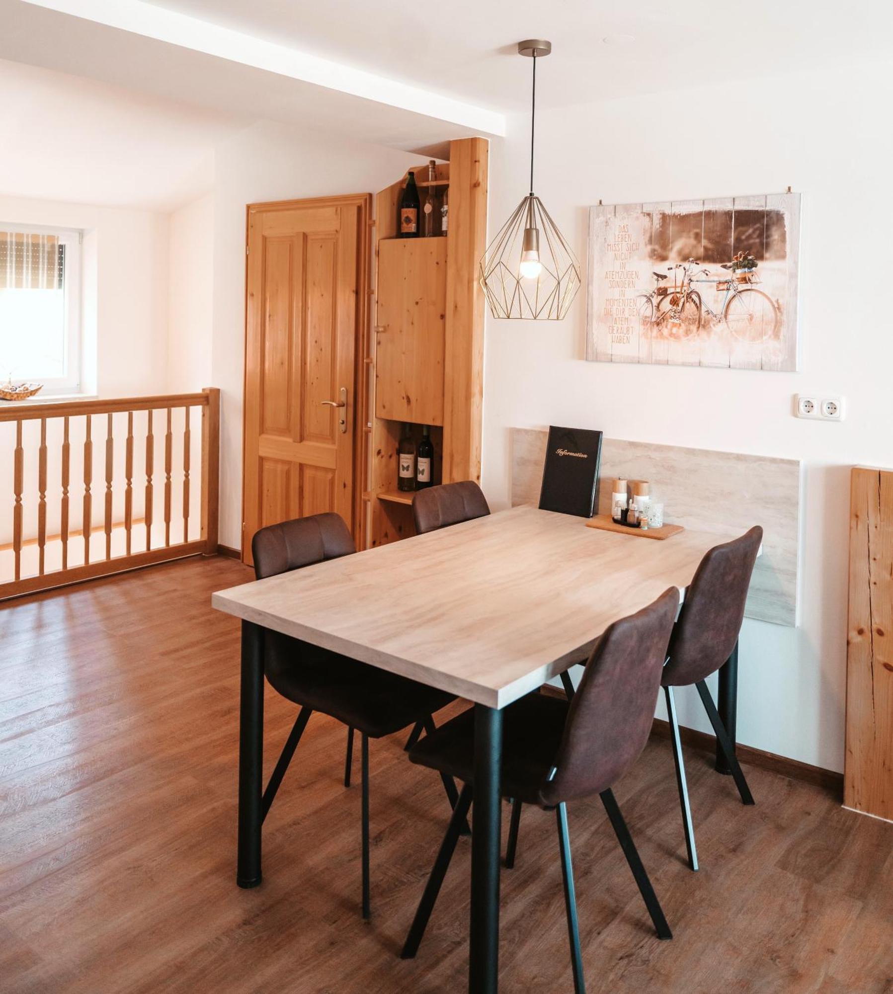 Ferienwohnungen Karin Am Seggauberg ライプニッツ 部屋 写真